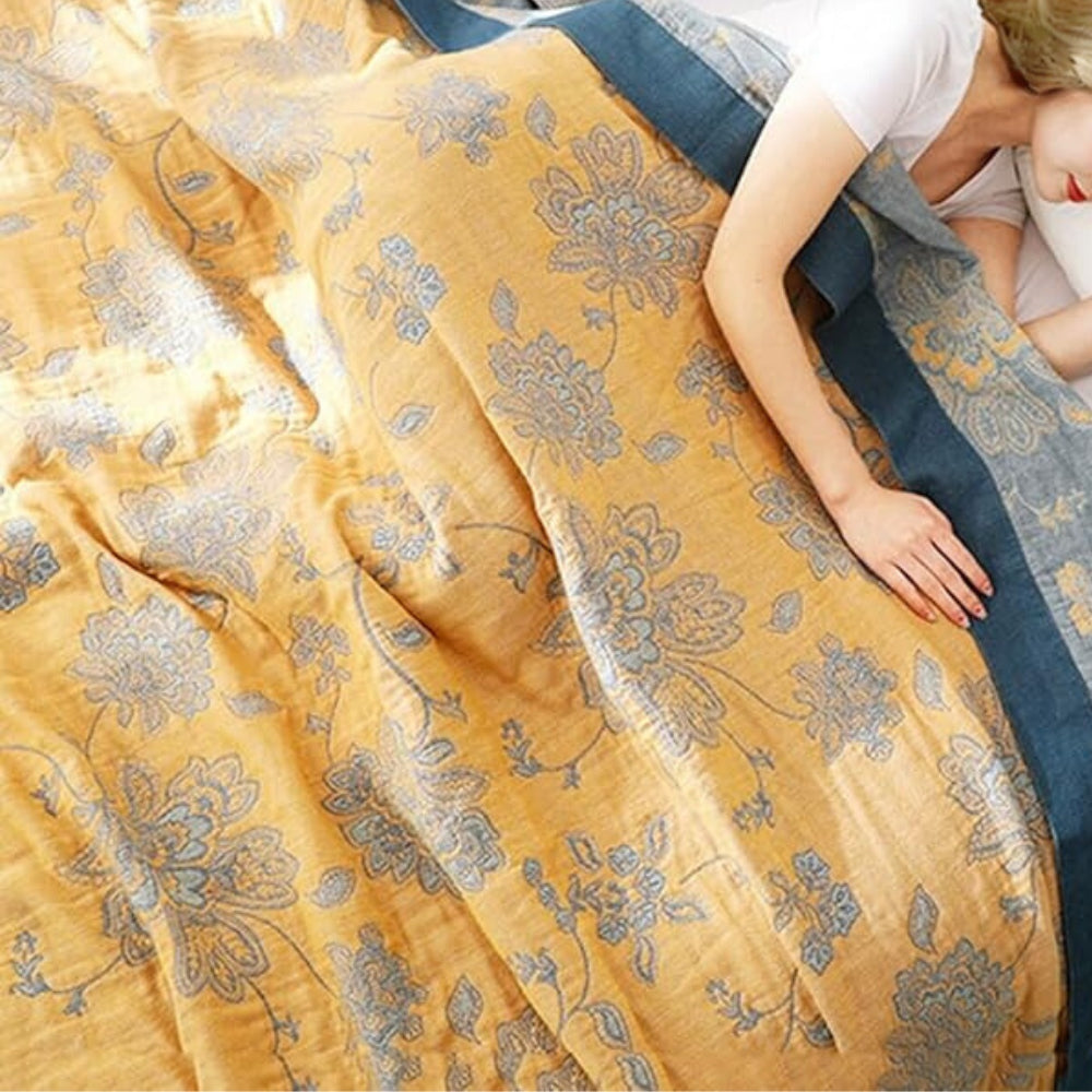 Floral Dream Comfort Blanket – 100% Cotton Five-Layer Gauze Throw with Floral Pattern