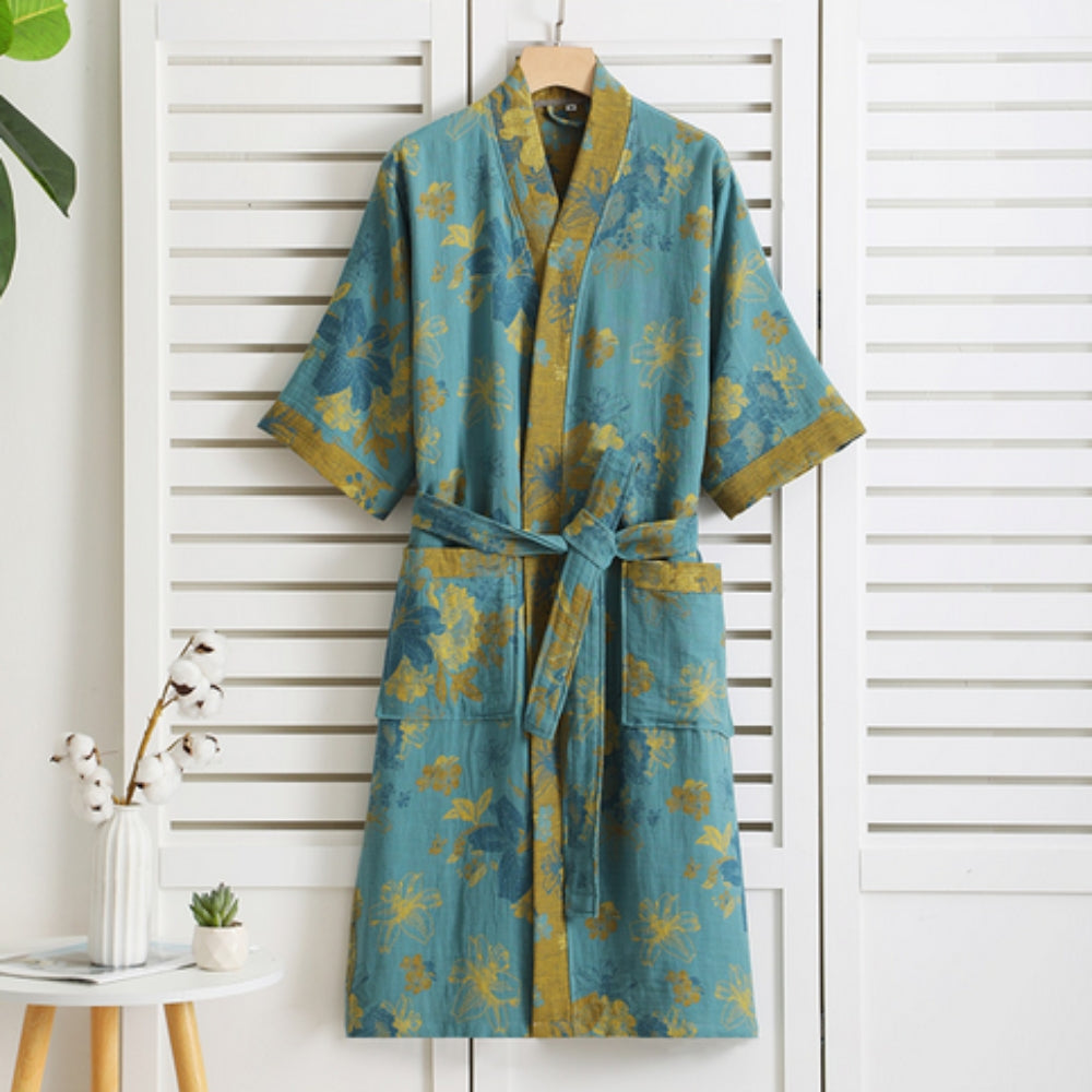 Rosebud Elegance Bathrobe – Lightweight Cotton Gauze Robe with Retro Floral Print