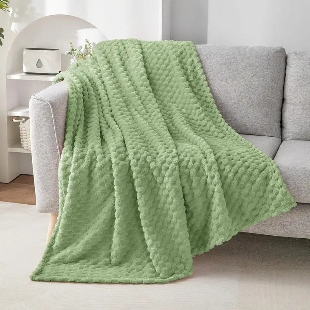 Marshmallow Comfort Throw Blanket – Ultra-Soft, All-Season Plush Throw with Checkered Pattern