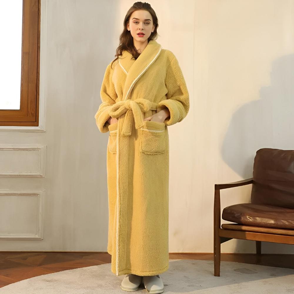 Sherpa Comfort Bathrobe – Unisex Coral Fleece Robe with Shawl Collar and Pockets