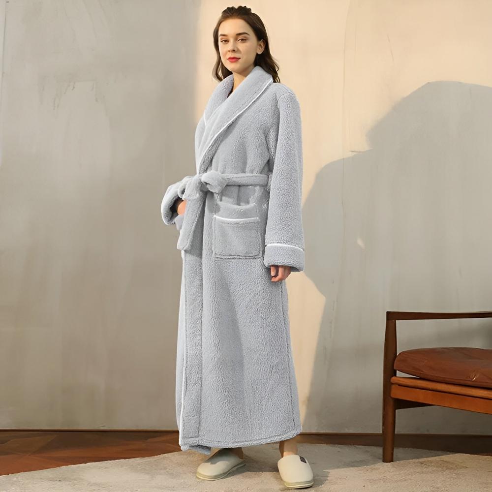 Sherpa Comfort Bathrobe – Unisex Coral Fleece Robe with Shawl Collar and Pockets