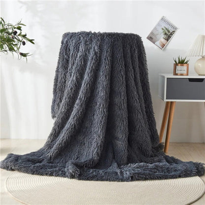 Faux Fur Throw Blanket – Soft Reversible Blanket for Home & Travel Use