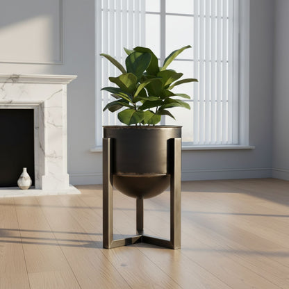 Metal Plant Pot with Modern Industrial Design