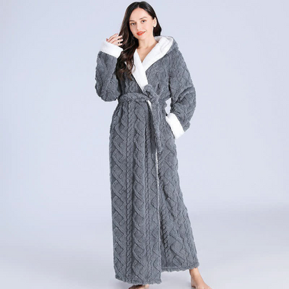 Long Hooded Plush Robe – Soft Bathrobe with Pockets for Home Comfort