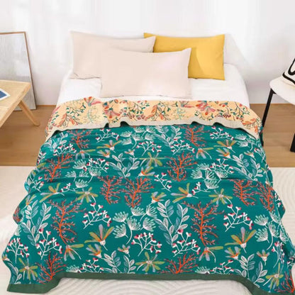 Organic Cotton Gauze Blanket – 4-Layer Lightweight Throw for Indoor & Outdoor Use