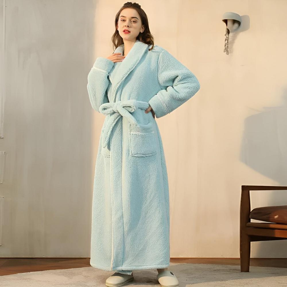 Sherpa Comfort Bathrobe – Unisex Coral Fleece Robe with Shawl Collar and Pockets